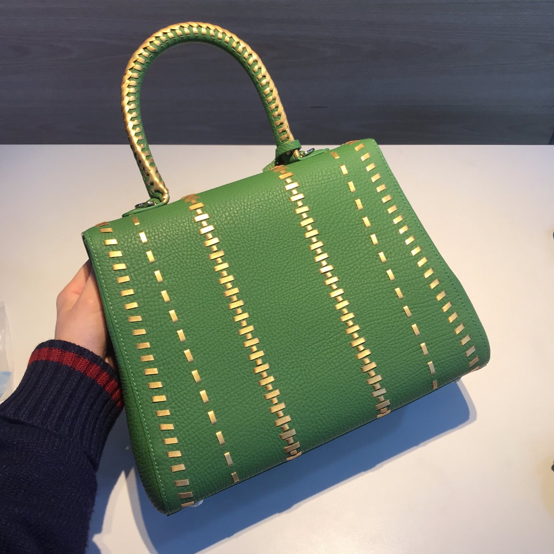 델보 브리앙 토트백 미듐